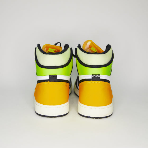 Air Jordan 1 Retro High - White Black Volt University Gold